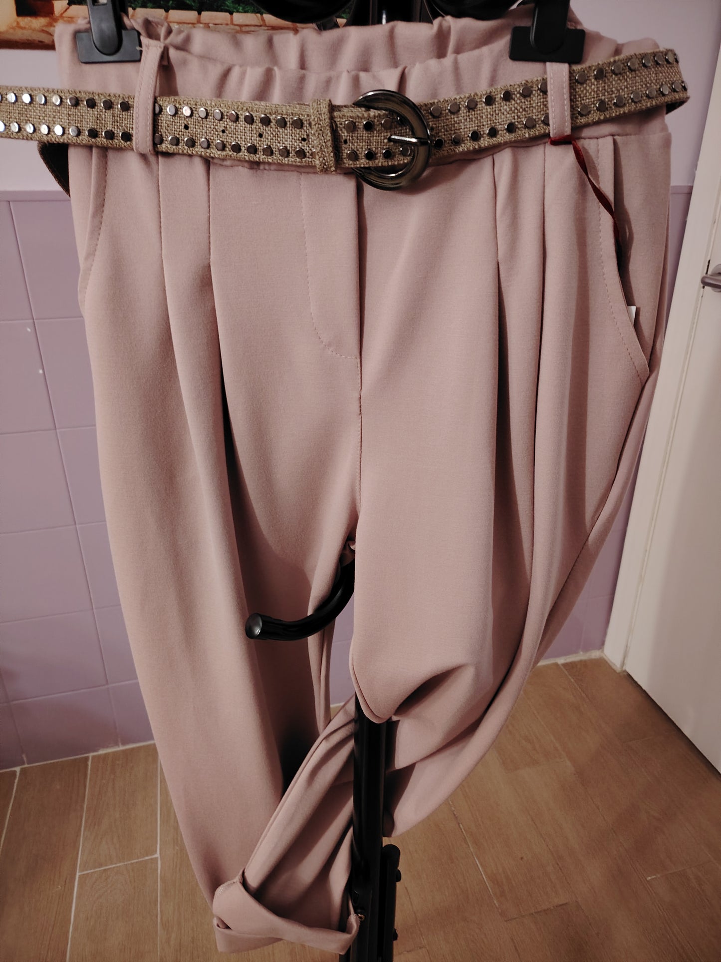 Pantalón pinzas rosa